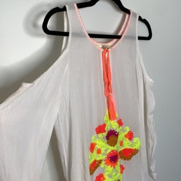 Lucky & Coco Women White Cold shoulder Neon Embroidered Swim Coverup Size Medium - Picture 2 of 9